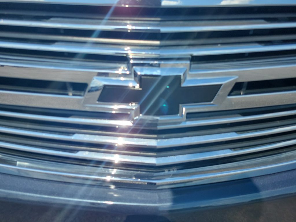 Certified 2019 Chevrolet Suburban Premier RWD image 32