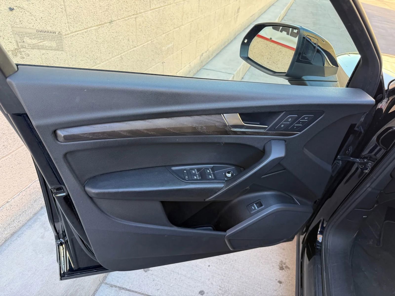 Used 2019 Audi Q5 2.0T Premium w/ Convenience Package image 13