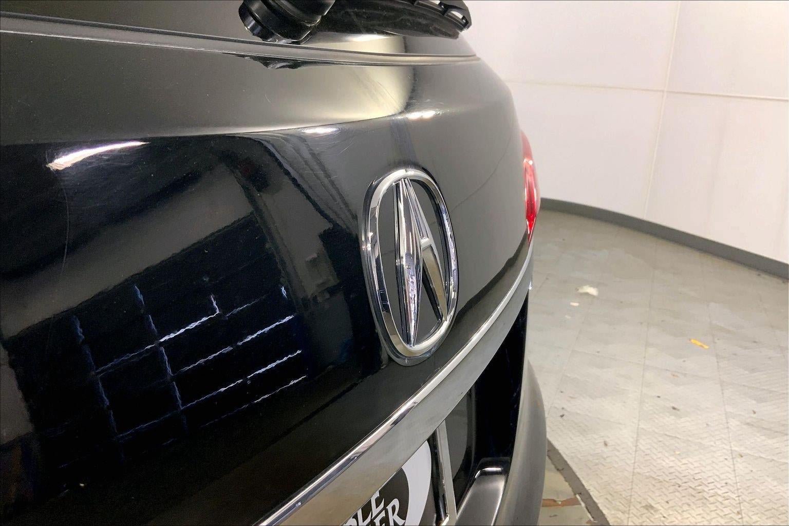 Used 2017 Acura RDX w/ AcuraWatch Plus Package FWD image 30
