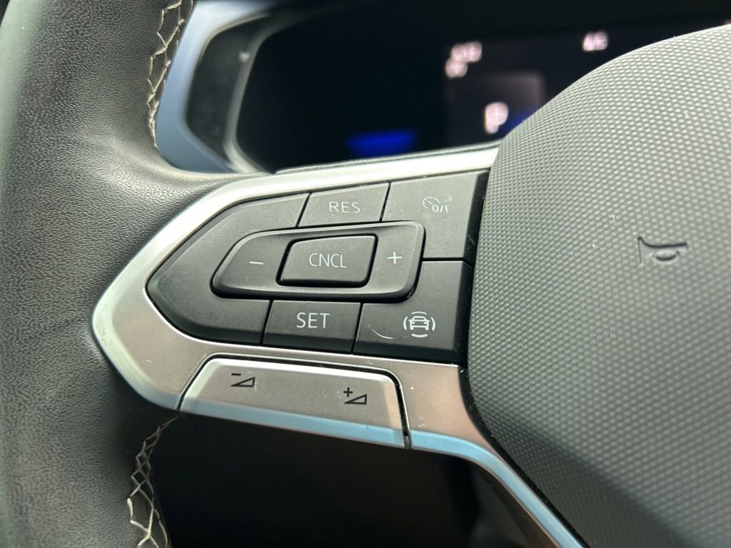 Used 2022 Volkswagen Taos SE image 27