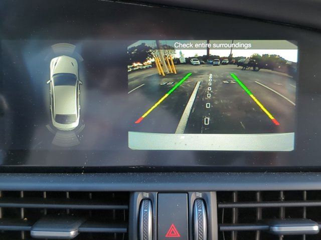 Used 2019 Alfa Romeo Giulia Ti w/ Quick Order Package 22Z Lusso image 11