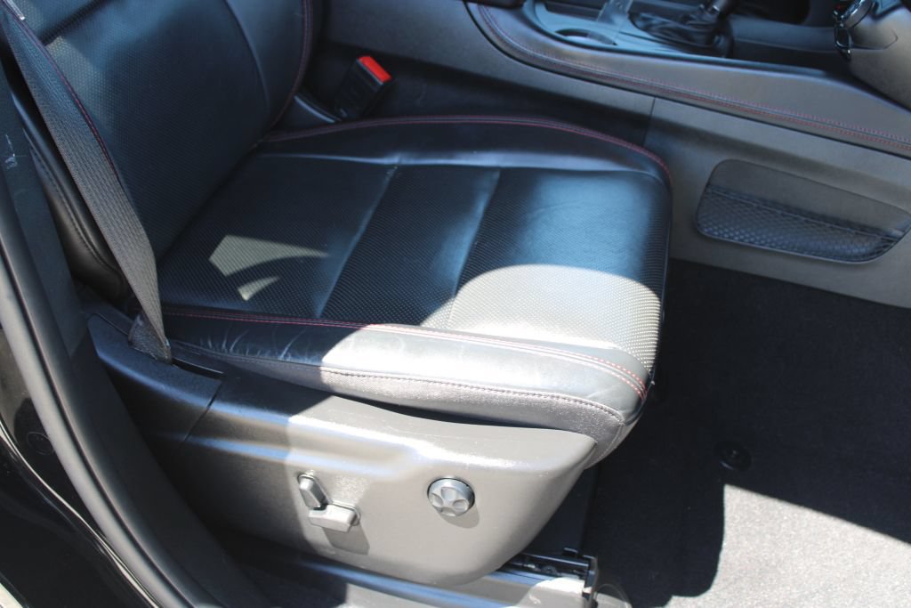 Used 2024 Dodge Durango GT AWD/4WD image 14