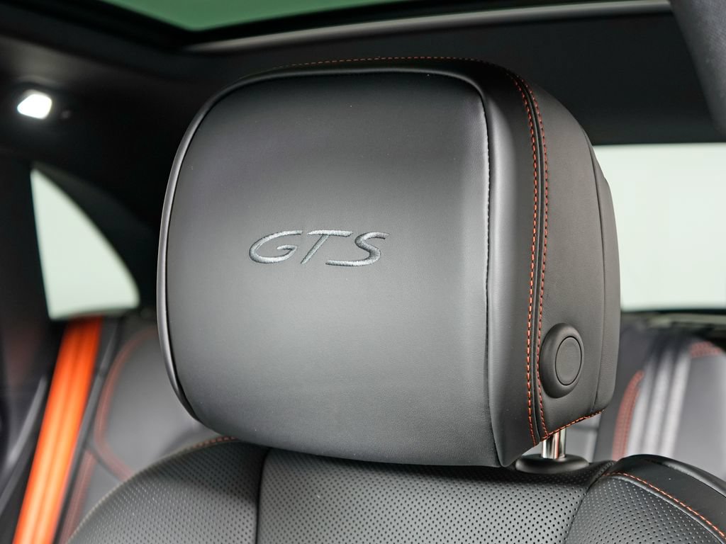 New 2026 Porsche Macan GTS AWD/4WD image 18