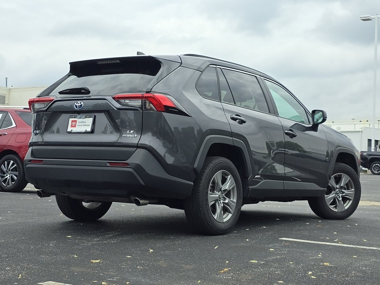 Certified 2024 Toyota RAV4 LE AWD/4WD image 5