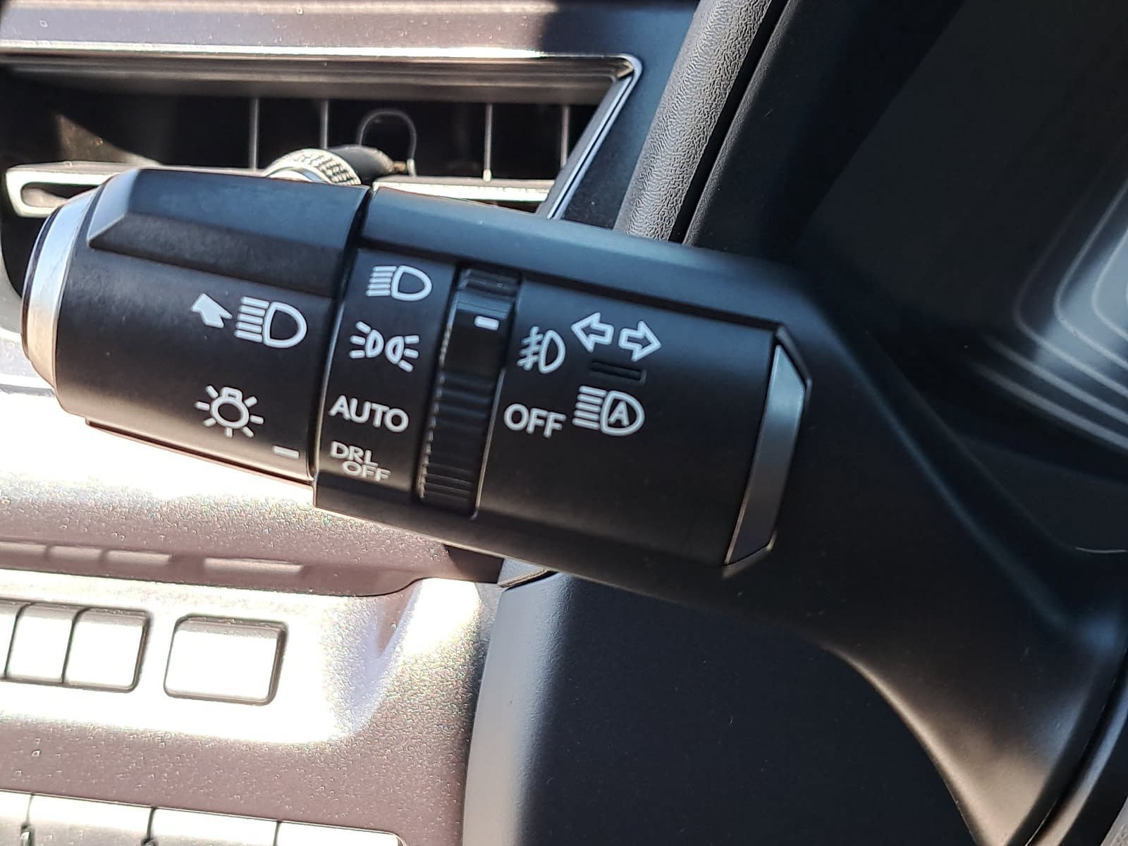 Used 2024 Lexus UX 250h F Sport FWD image 29