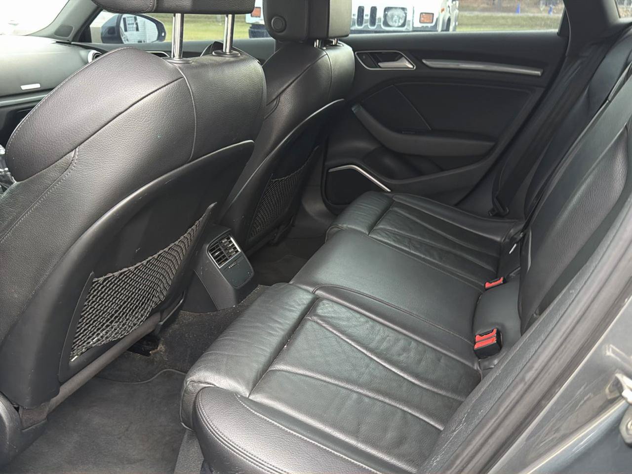Used 2016 Audi A3 e-tron Premium Plus w/ Premium Plus Package FWD image 10