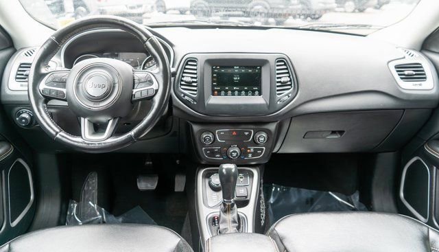 Used 2020 Jeep Compass Latitude w/ Cold Weather Group image 15