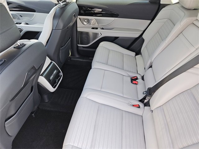 New 2026 Lincoln Nautilus Reserve image 28