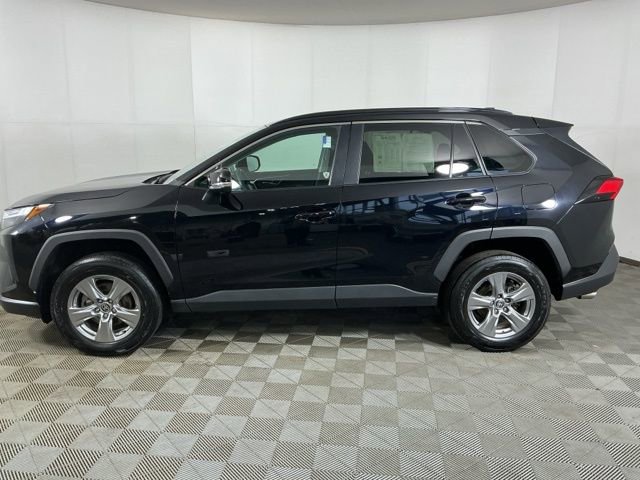Used 2024 Toyota RAV4 XLE FWD image 6