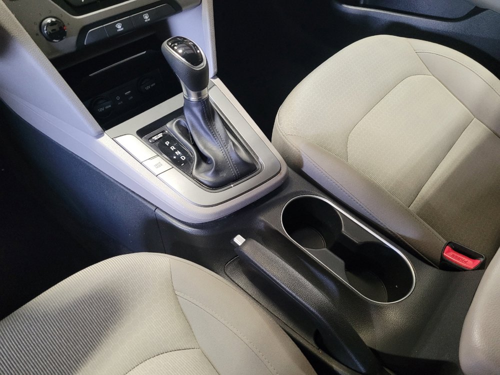 Used 2018 Hyundai Elantra SEL image 26