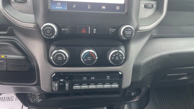 Used 2024 RAM 3500 Tradesman image 21