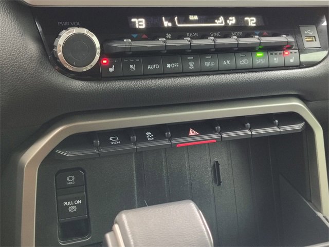 Used 2023 Toyota Sequoia Limited image 27