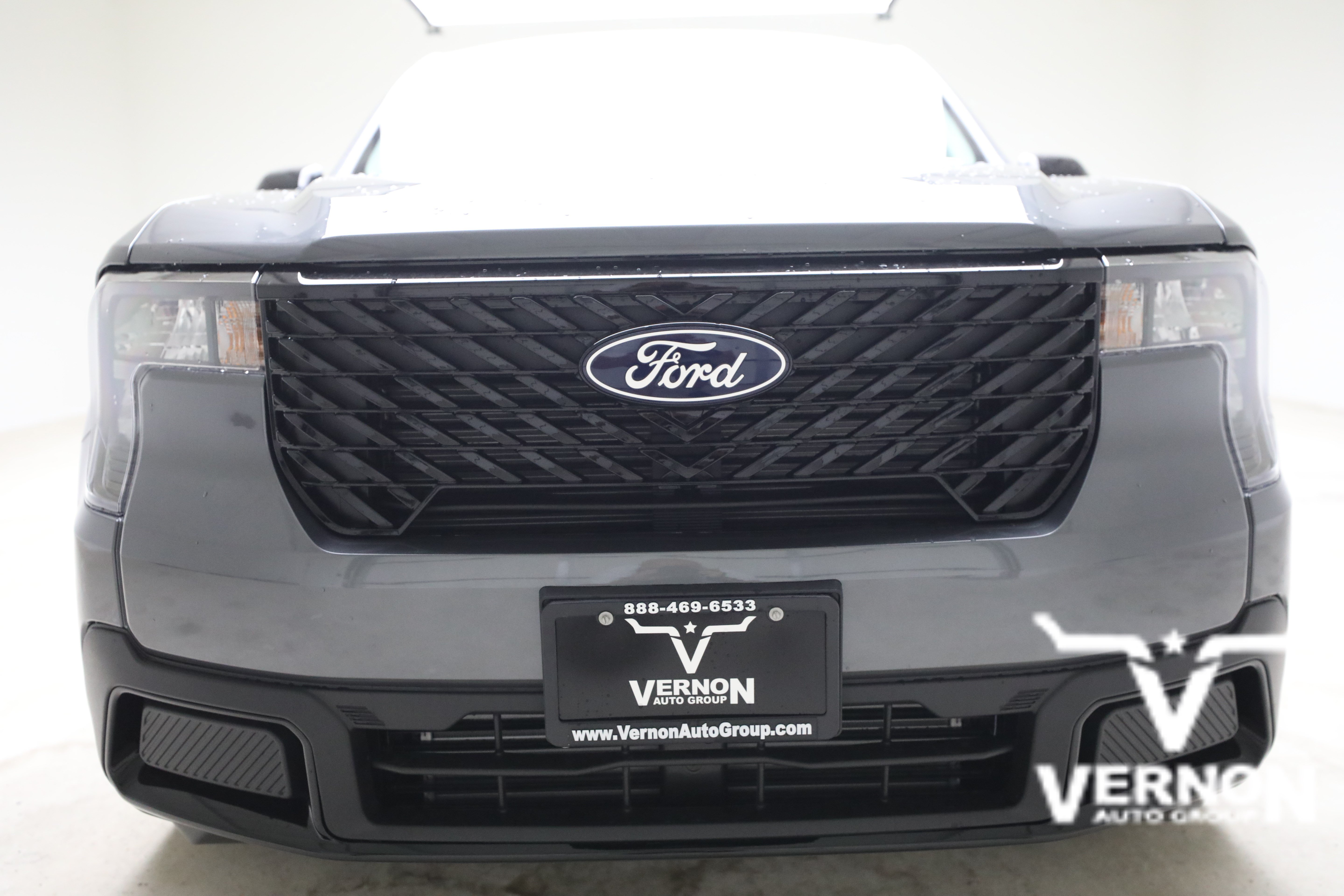 New 2026 Ford Maverick XLT w/ Black Appearance Package AWD/4WD image 2