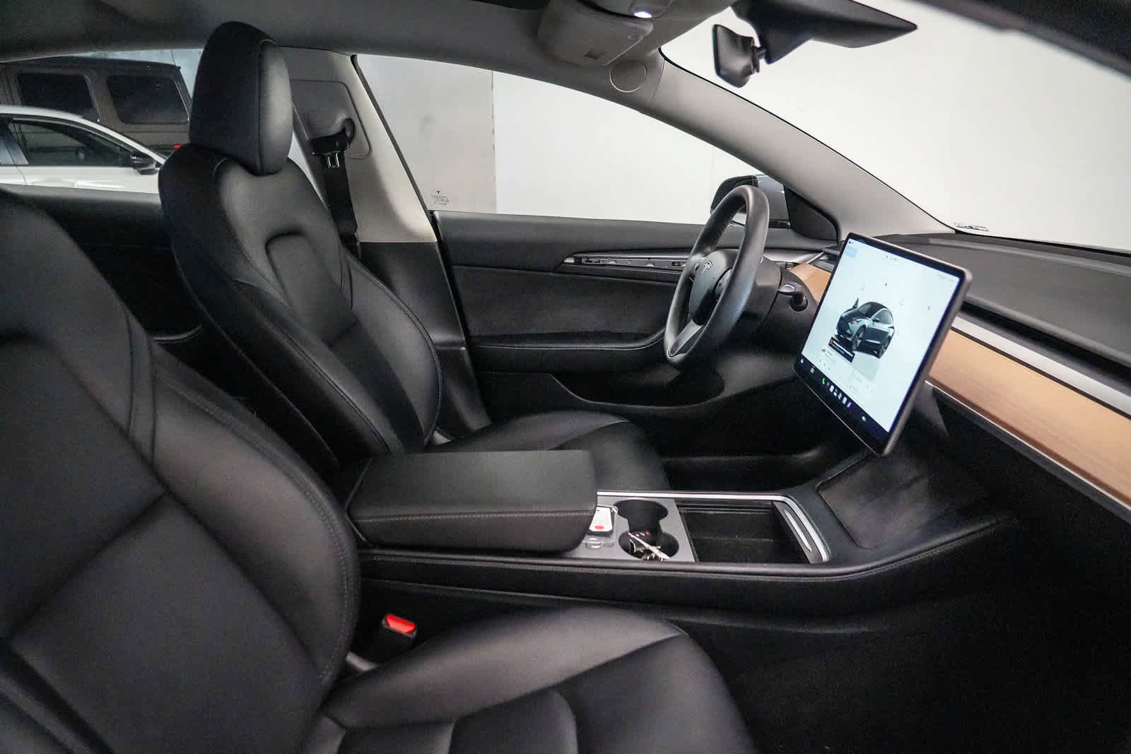 Used 2023 Tesla Model 3 Standard Range RWD image 16
