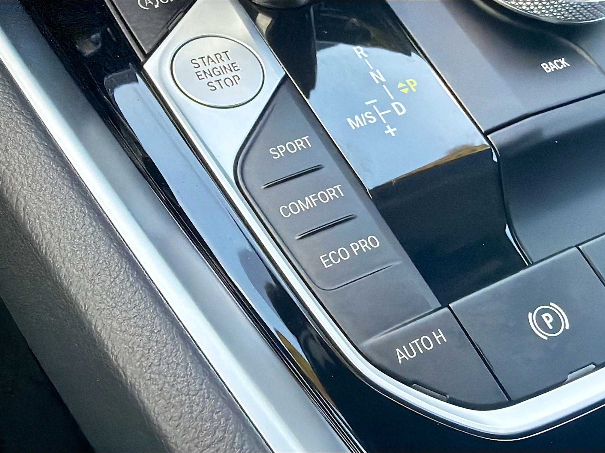 Used 2025 BMW Z4 sDrive30i image 24