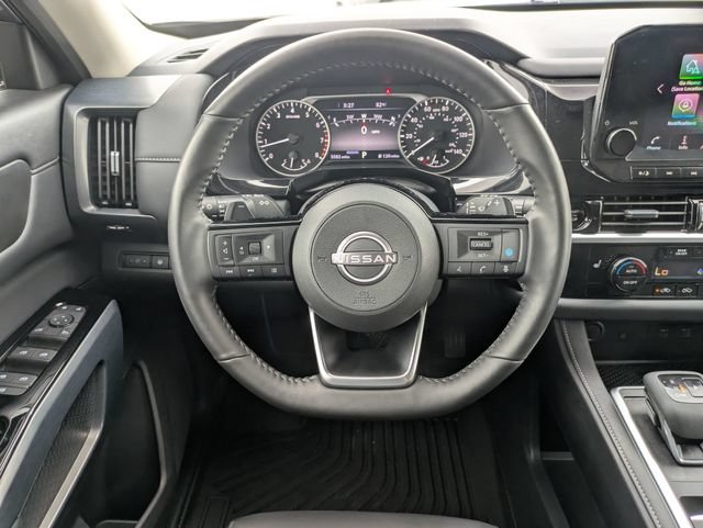 Used 2025 Nissan Pathfinder SL w/ Cargo Package FWD image 33