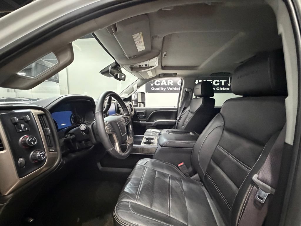 Used 2016 GMC Sierra 3500 Denali w/ Duramax Plus Package AWD/4WD image 23