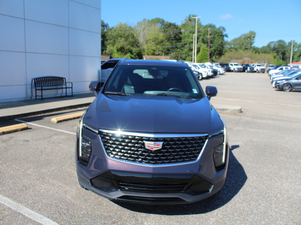 Used 2025 Cadillac XT4 Premium Luxury AWD/4WD image 5