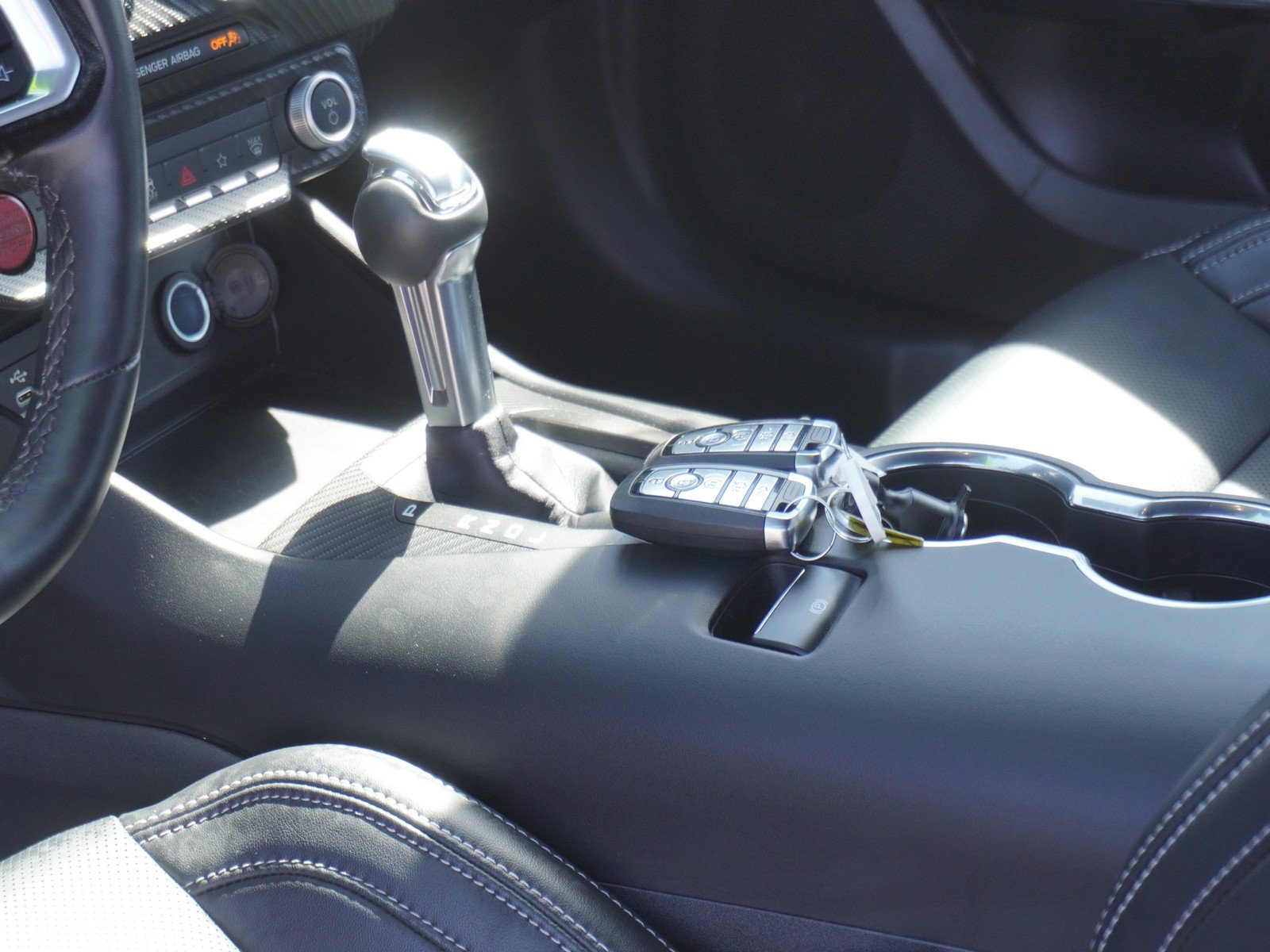 Used 2025 Ford Mustang Premium RWD image 13