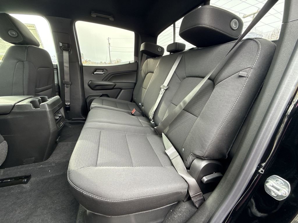 New 2026 GMC Canyon Elevation w/ Convenience Package image 24