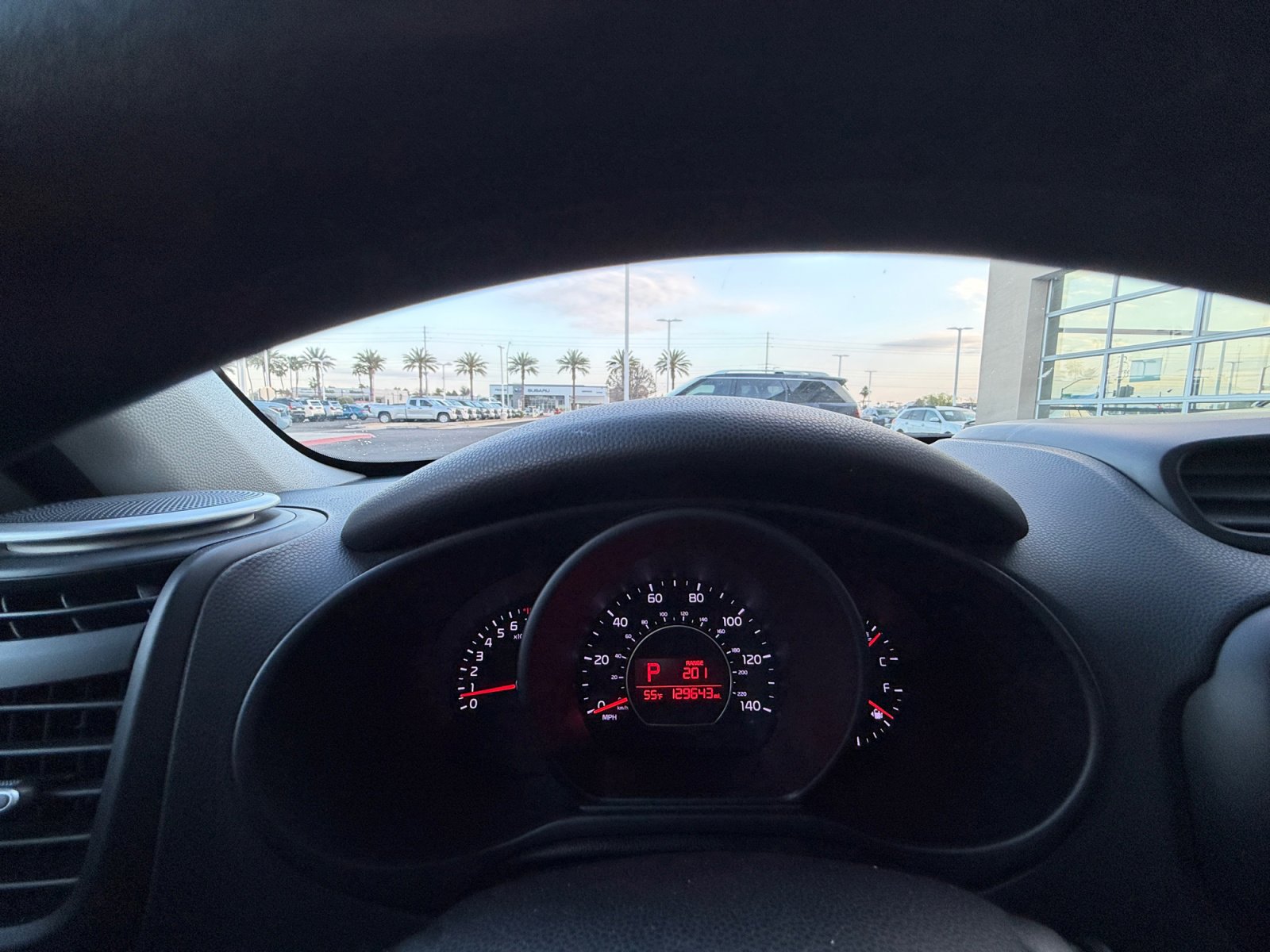 Used 2015 Kia Soul + image 10