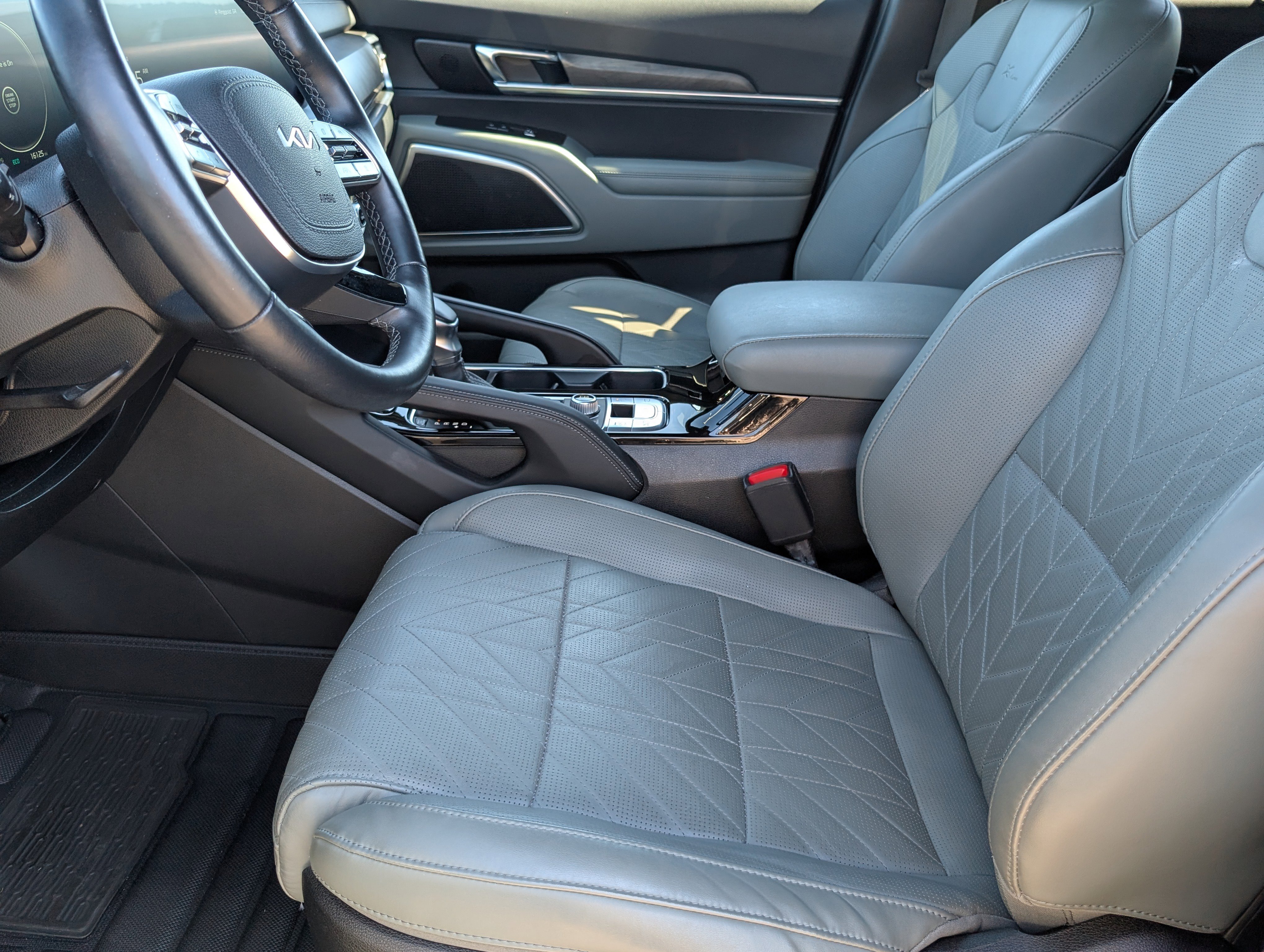 Used 2024 Kia Telluride SX Prestige X-Line AWD/4WD image 13
