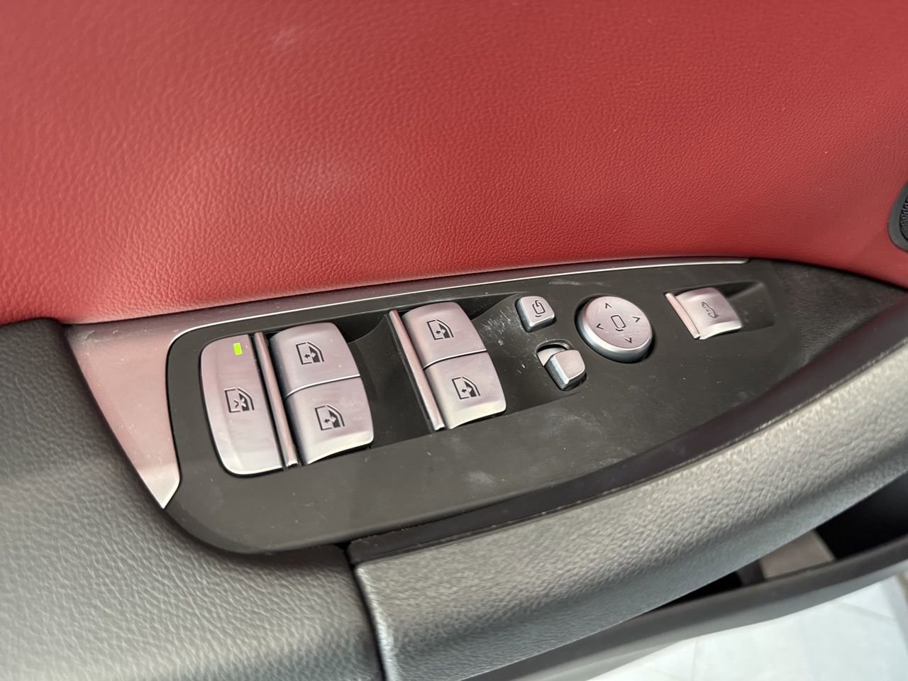 Used 2023 BMW X3 xDrive30i w/ Convenience Package image 38