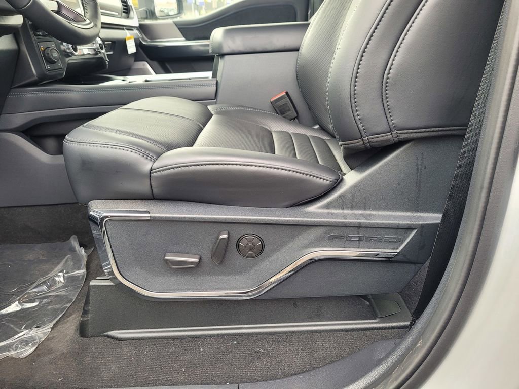 New 2026 Ford F350 Platinum image 36