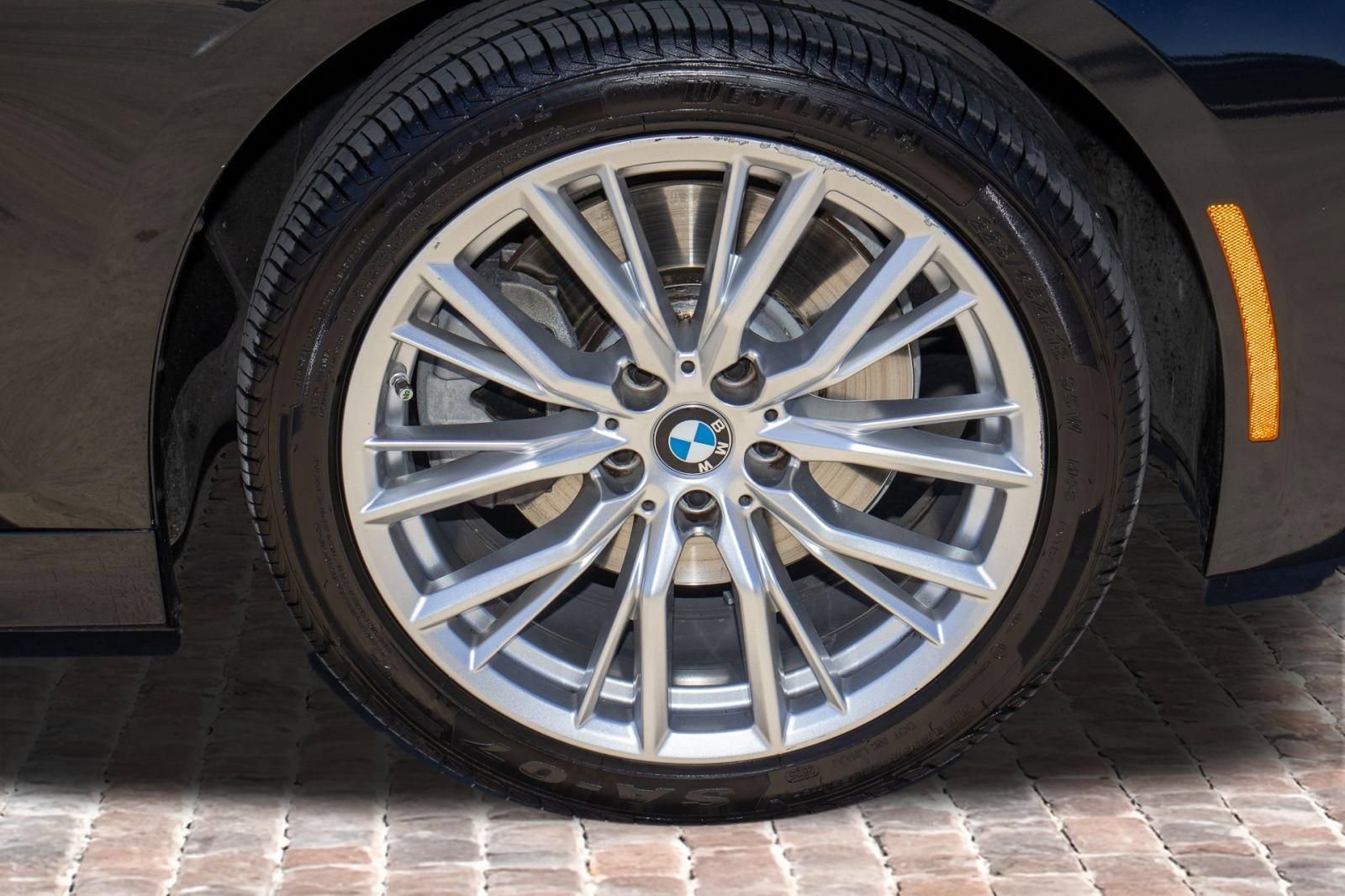 Used 2024 BMW 330i Sedan RWD image 42