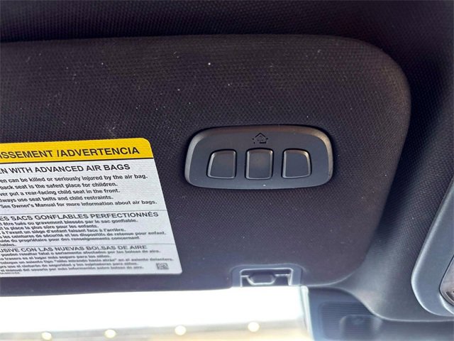 Used 2020 Ford Explorer Limited image 32