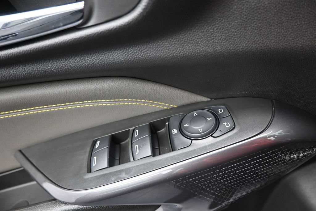 Used 2024 Chevrolet Trax ACTIV w/ Sunroof Package FWD image 19