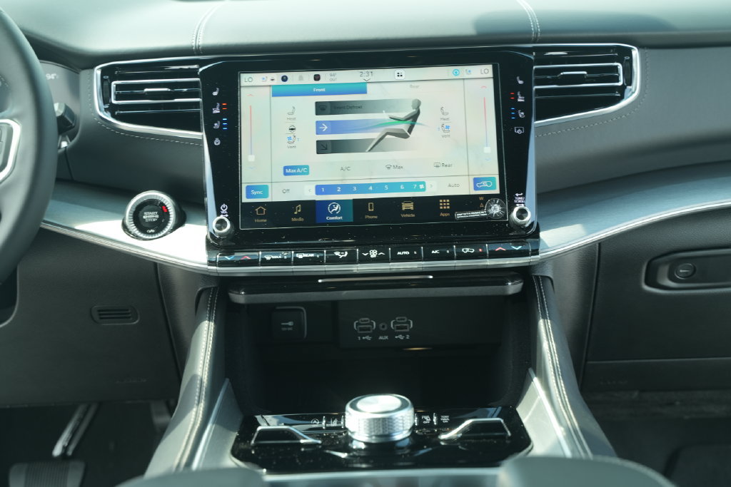 New 2026 Jeep Grand Wagoneer Limited AWD/4WD image 32