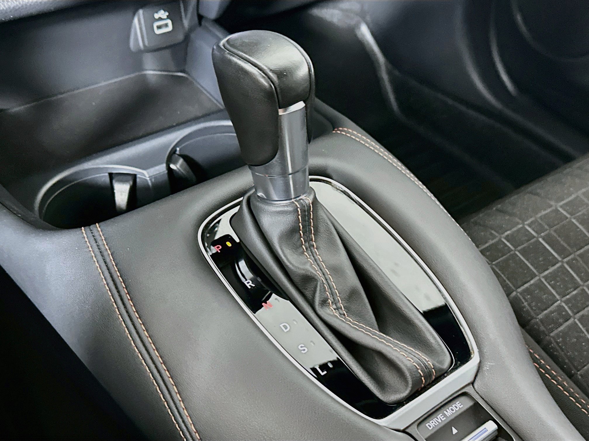 Used 2024 Honda HR-V Sport image 16