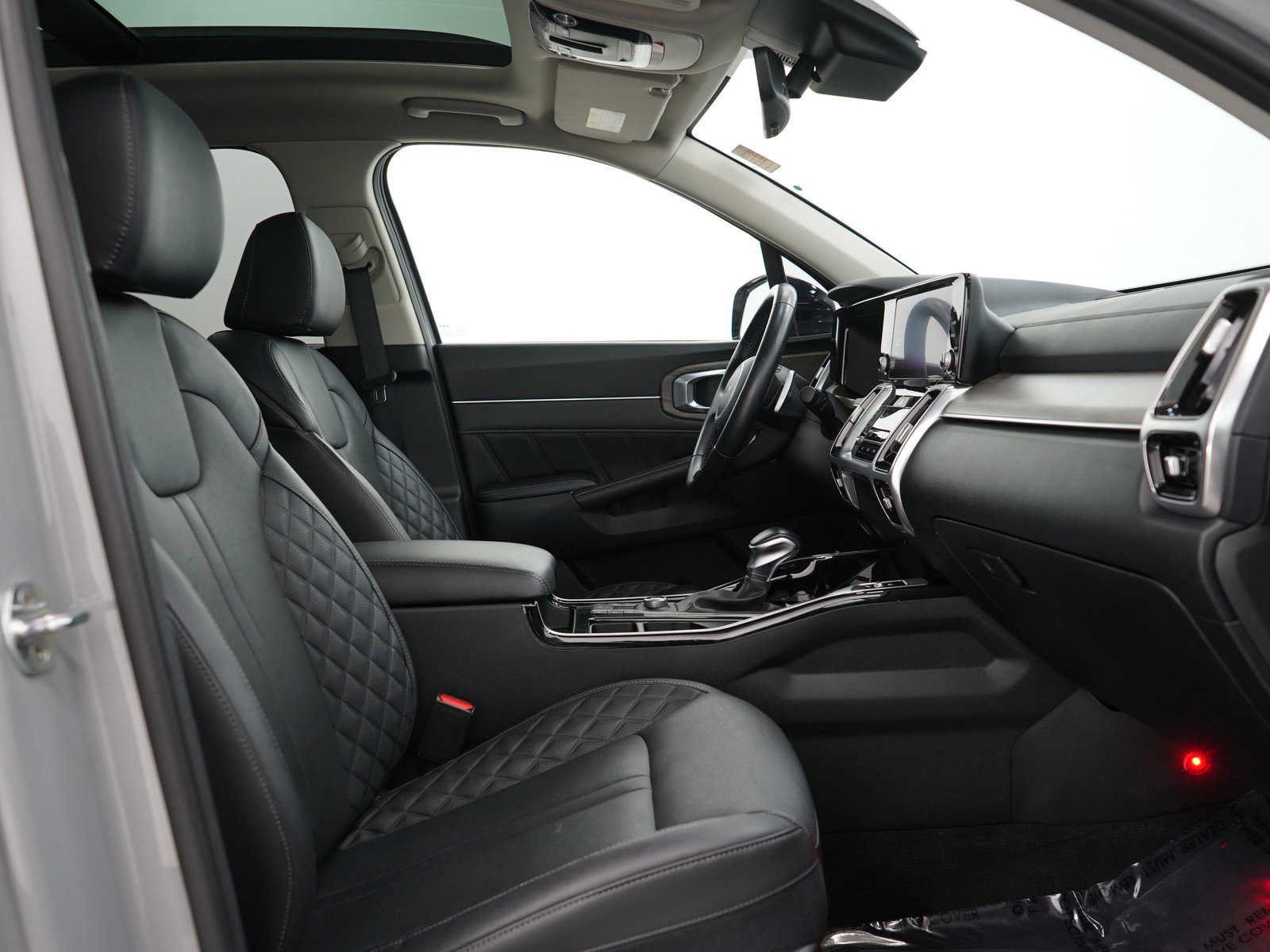 Used 2023 Kia Sorento SX Prestige image 13