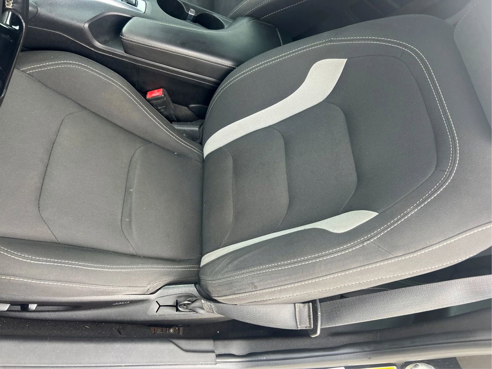 Used 2018 Chevrolet Camaro LS RWD image 30