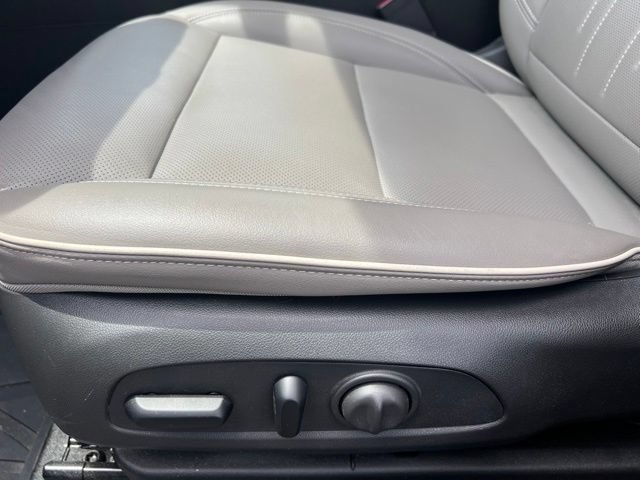 Used 2024 Buick Envista Avenir FWD image 25