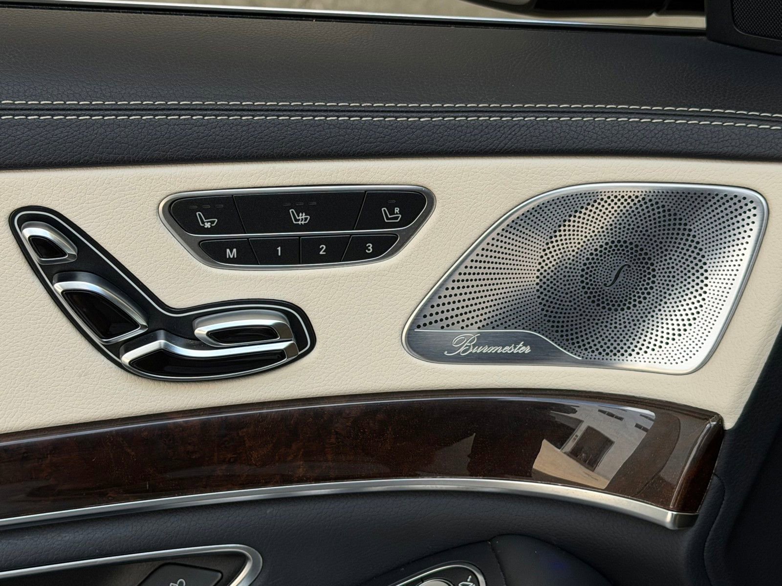 Used 2019 Mercedes-Benz S 560 Sedan image 9