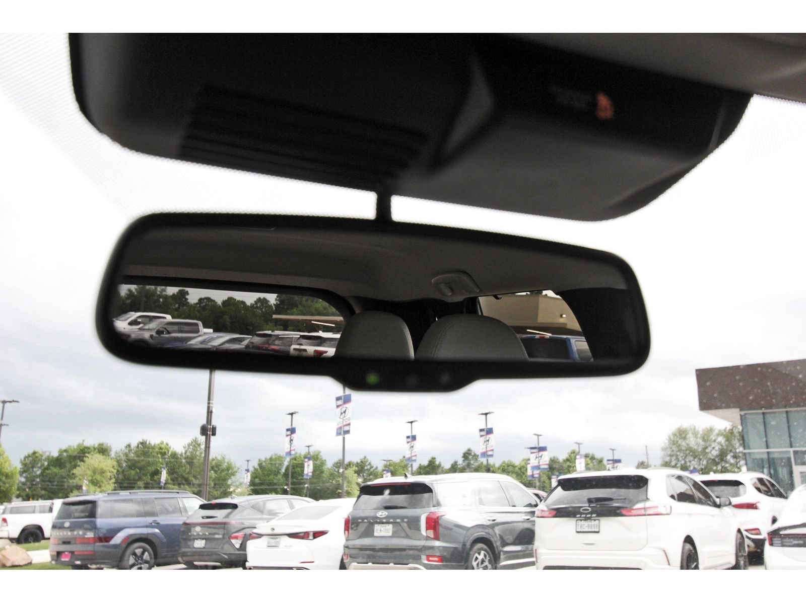 Used 2023 Mitsubishi Outlander SEL FWD image 25