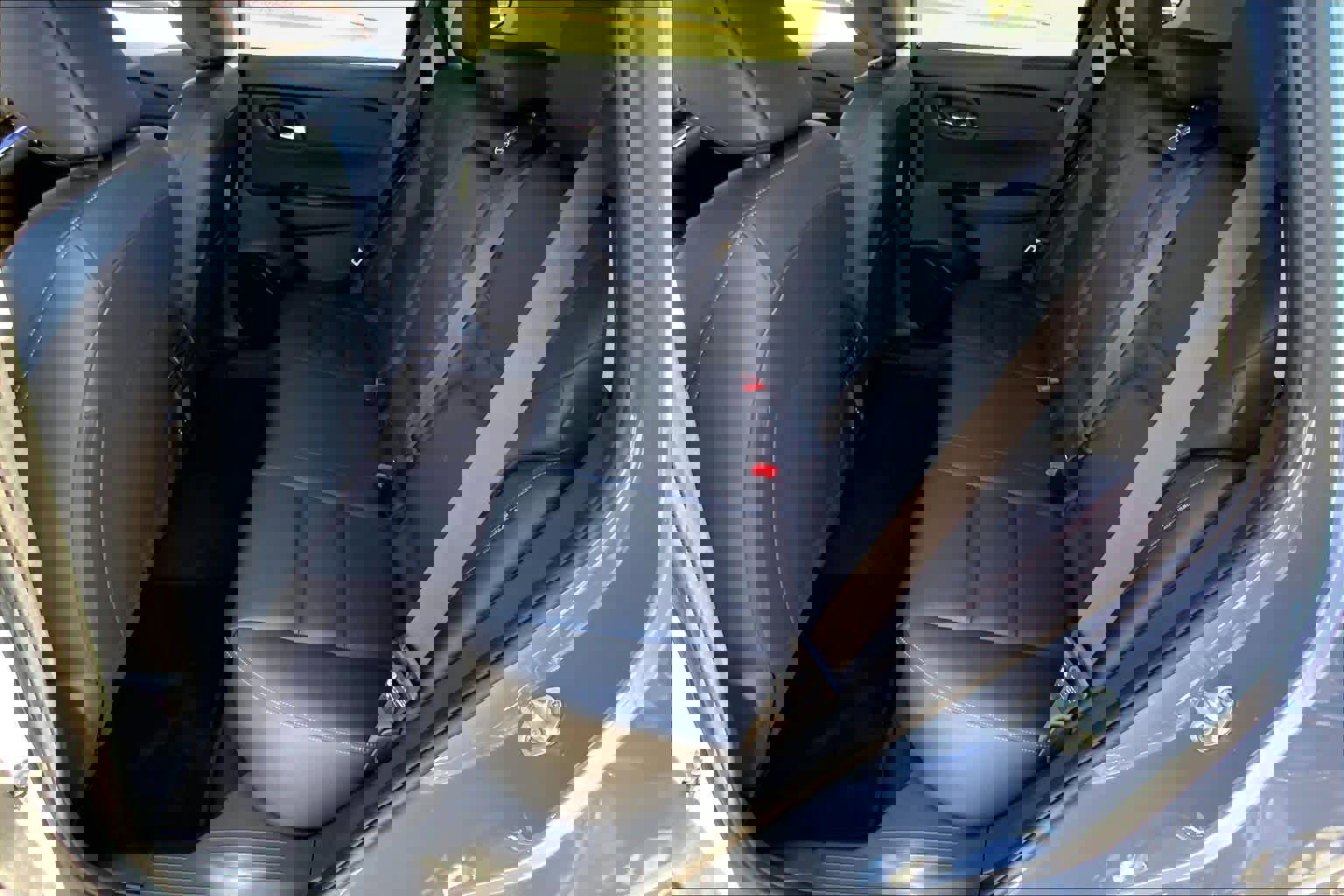 Used 2025 Nissan Rogue SL image 21