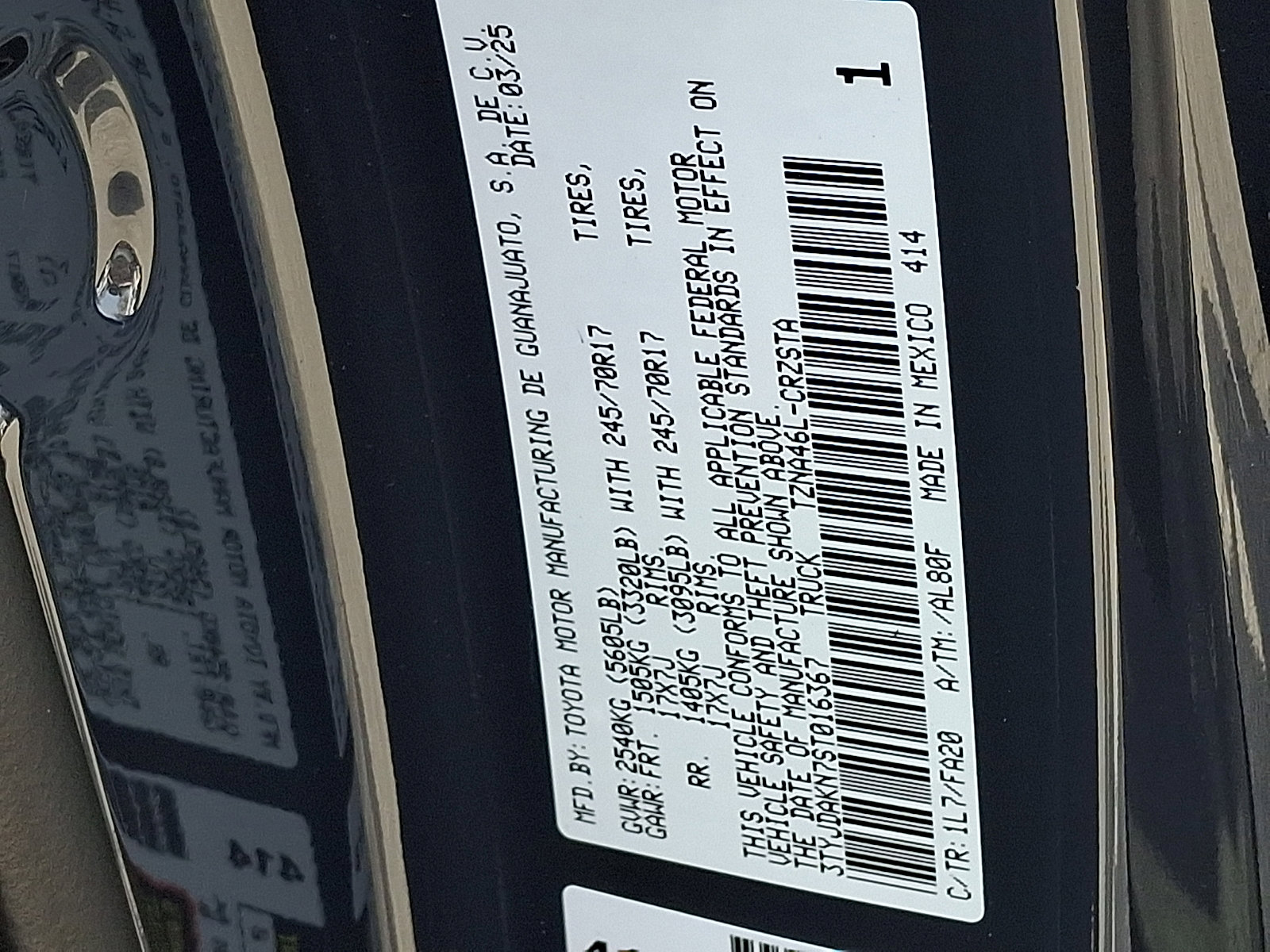 Used 2025 Toyota Tacoma SR w/ SR Upgrade Package image 29