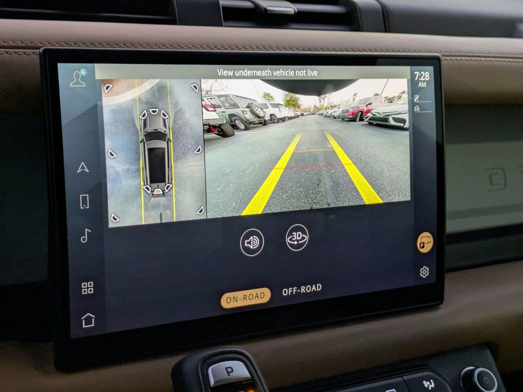 Used 2025 Land Rover Defender 130 S image 23