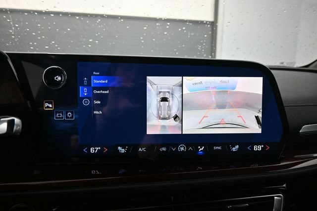 New 2026 Chevrolet Traverse Z71 w/ Enhanced Driving Package AWD/4WD image 19