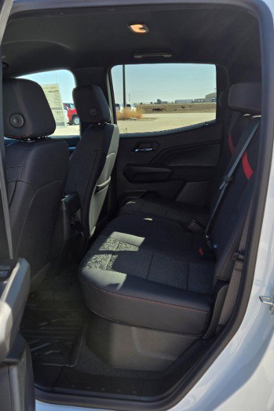 New 2025 Chevrolet Colorado Z71 image 13