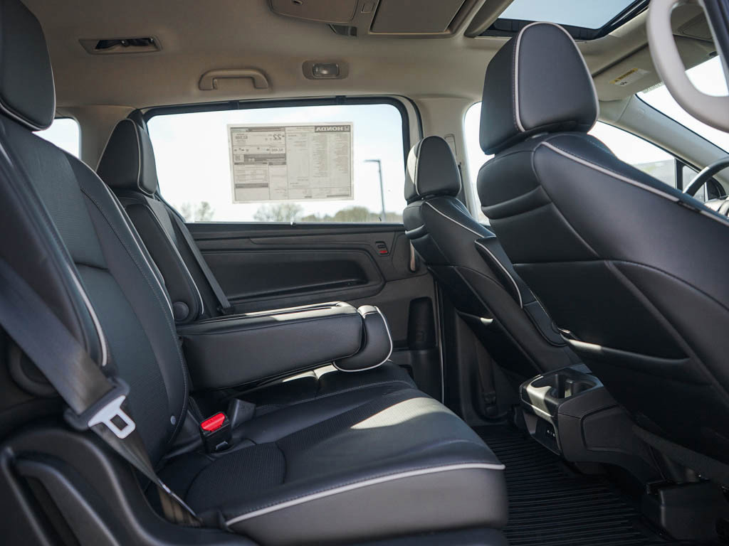 New 2026 Honda Odyssey Elite image 13