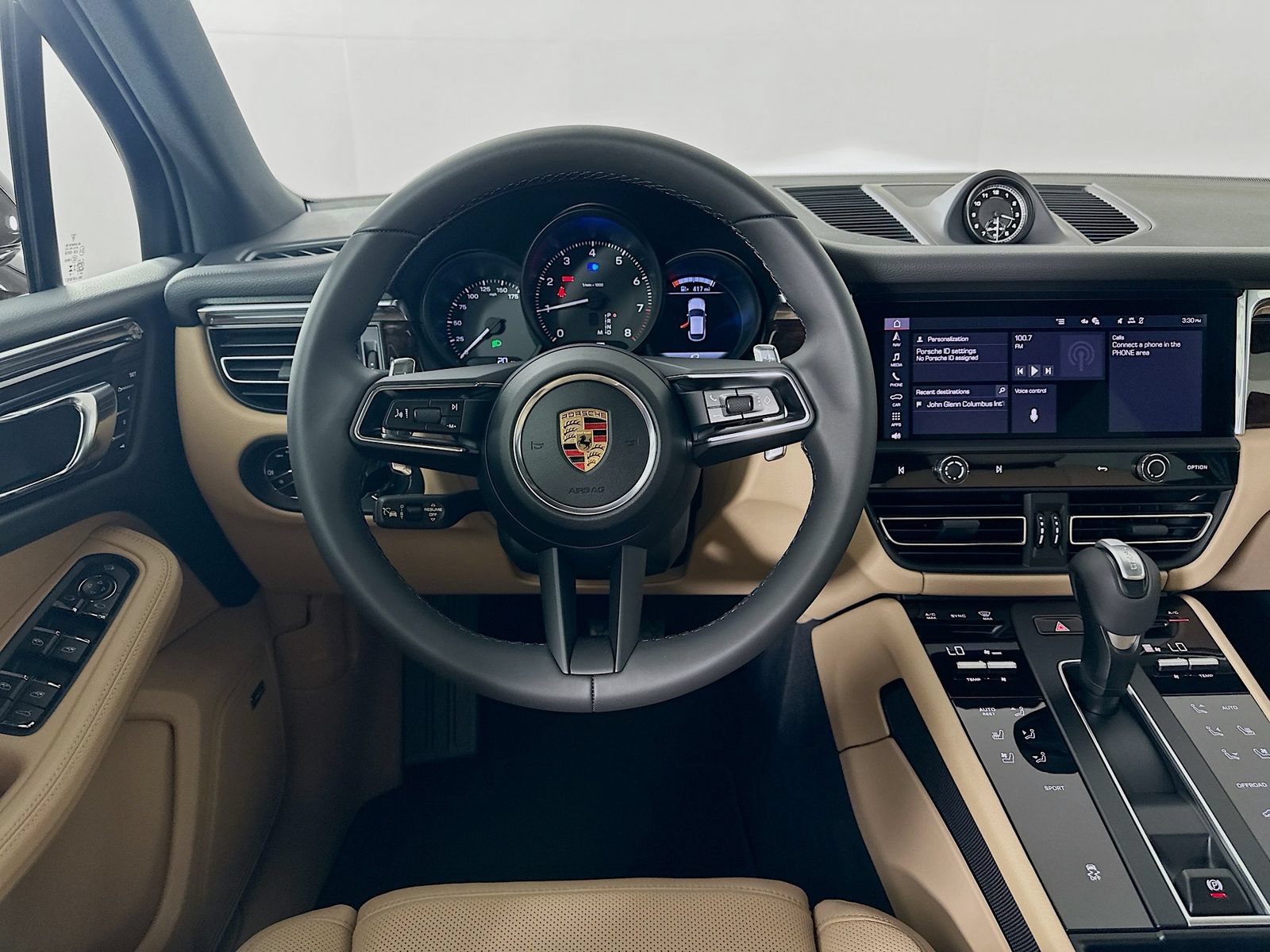 New 2026 Porsche Macan AWD/4WD image 15