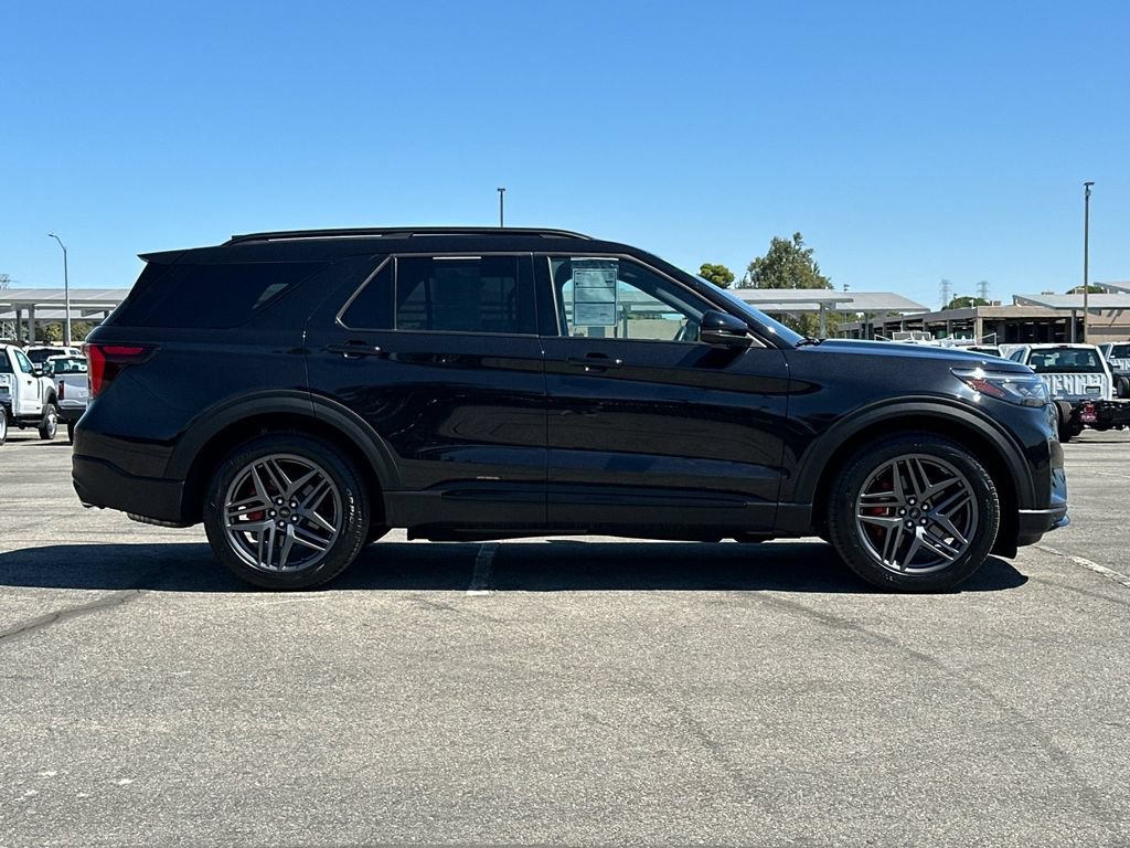 Certified 2025 Ford Explorer ST w/ Sun And Sound Package AWD/4WD video 2