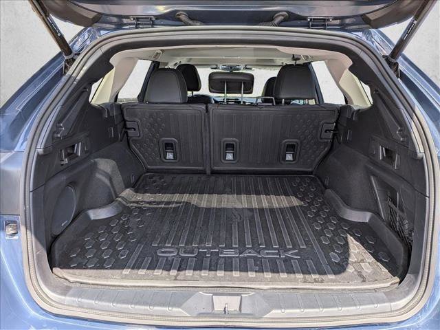 Used 2023 Subaru Outback Limited AWD/4WD image 6