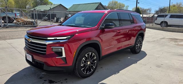 New 2026 Chevrolet Traverse LT w/ Sun and Wheel Package image 3