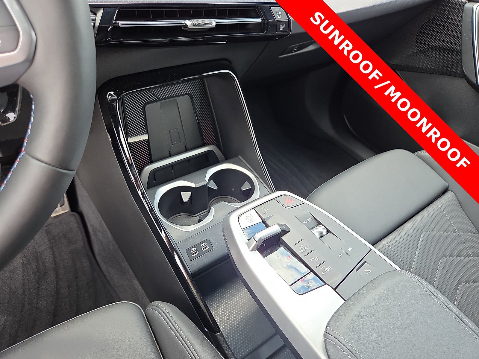 Used 2025 BMW X2 M35i AWD/4WD image 25