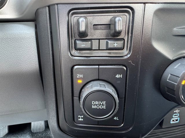 New 2025 Ford F350 XLT w/ FX4 Off-Road Package image 22